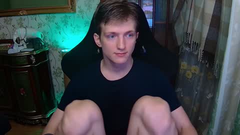 Snapshot of vince__dice chatting on February 2025 10:00:02 PM Dimoooooon online show from February 2025 10:00:02 PM