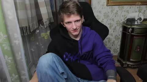 Snapshot of vince__dice chatting on February 2025 12:16:01 AM Dimoooooon online show from February 2025 12:16:01 AM