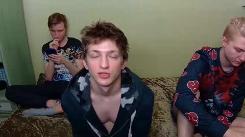 Snapshot of vince__dice chatting on March 2025 08:25:01 PM Dimoooooon online show from March 2025 08:25:01 PM