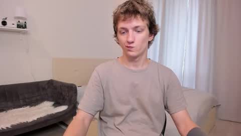 Snapshot of vince__dice chatting on September 2025 08:25:02 AM Dimoooooon online show from September 2025 08:25:02 AM