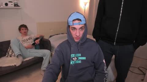 Snapshot of vince__dice chatting on September 2025 12:48:02 AM Dimoooooon online show from September 2025 12:48:02 AM