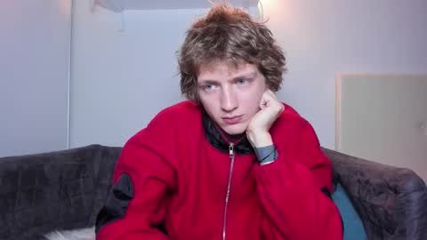 Snapshot of vince__dice chatting on October 2025 04:07:02 PM Dimoooooon online show from October 2025 04:07:02 PM