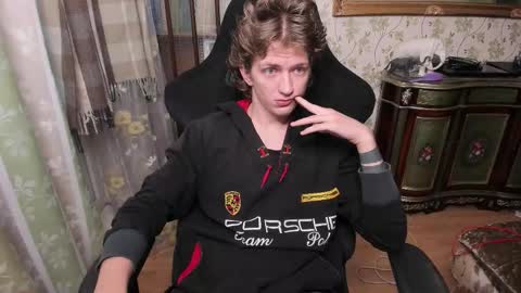 Snapshot of vince__dice chatting on December 2025 10:35:01 AM Dimoooooon online show from December 2025 10:35:01 AM