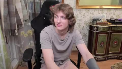 Snapshot of vince__dice chatting on February 2026 12:31:01 AM Dimoooooon online show from February 2026 12:31:01 AM