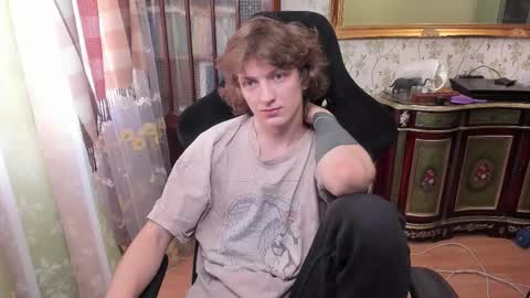 Snapshot of vince__dice chatting on February 2026 08:43:01 AM Dimoooooon online show from February 2026 08:43:01 AM