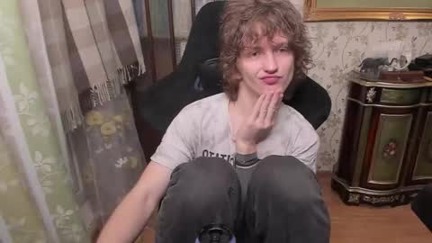 Snapshot of vince__dice chatting on March 2026 09:32:02 PM Dimoooooon online show from March 2026 09:32:02 PM