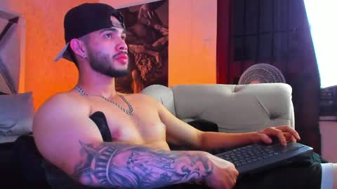 Vincent online show from April 2026 05:04:02 AM