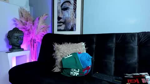 Vincent Sartori online show from November 2025 01:15:02 AM