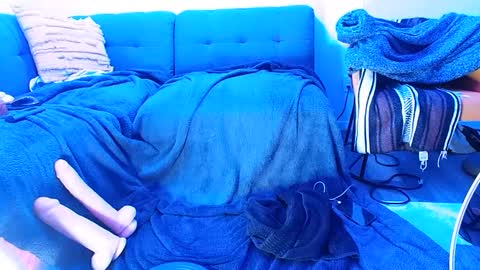 viniveexxiera online show from December 2024 06:19:02 AM