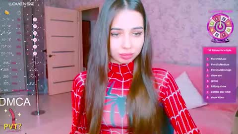 Vinkiepinkie online show from November 2025 05:47:02 PM