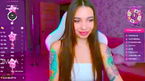 Vinkiepinkie online show from July 2026 05:41:01 PM