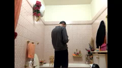 Snapshot of vinmin90 chatting on May 2026 10:11:02 AM Zenith online show from May 2026 10:11:02 AM