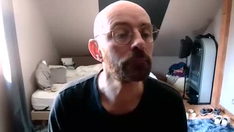 Snapshot of vins7451 chatting on March 2026 10:20:01 AM vins online show from March 2026 10:20:01 AM