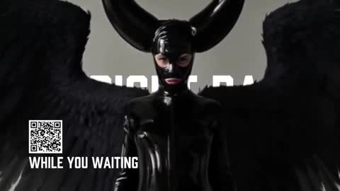 Diva Silvia online show from October 2025 04:42:02 PM