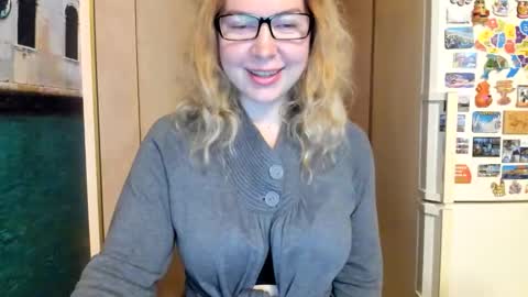 viodetta online show from October 2025 06:59:01 PM