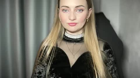 Funny  girl online show from December 2024 11:48:01 PM