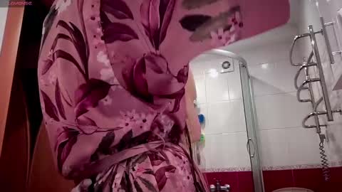 Snapshot of viola_1 chatting on February 2025 06:53:02 AM Funny girl online show from February 2025 06:53:02 AM