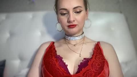 Snapshot of viola_1 chatting on March 2025 02:29:02 PM Funny girl online show from March 2025 02:29:02 PM