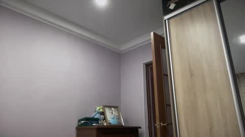 Snapshot of viola_1 chatting on January 2026 01:52:01 AM Funny girl online show from January 2026 01:52:01 AM