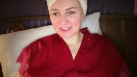 Funny  girl online show from July 2026 01:47:01 AM