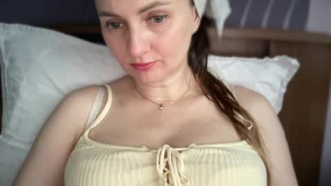 Funny  girl online show from July 2026 02:43:01 AM