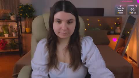 Viola online show from May 2026 09:55:01 PM