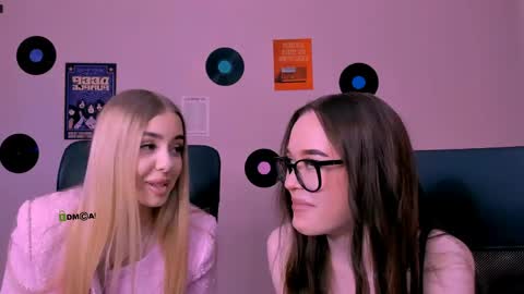 viola_sweet_ online show from May 2026 08:34:01 AM