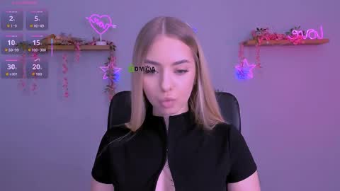 viola_sweet_ online show from May 2026 09:03:01 AM