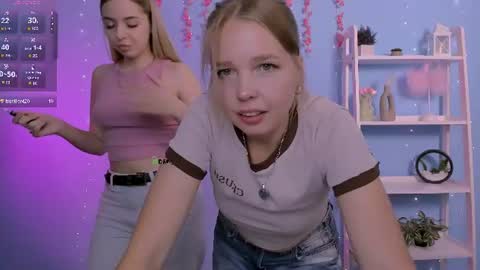viola_sweet_ online show from June 2026 08:18:01 AM