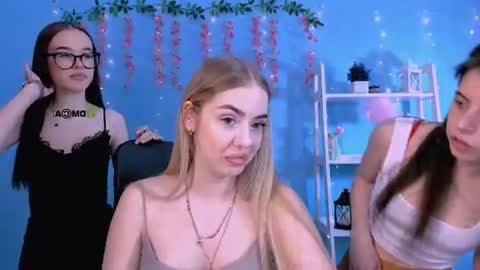 viola_sweet_ online show from July 2026 08:20:01 AM