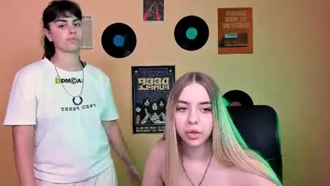 viola_sweet_ online show from July 2026 08:28:02 AM