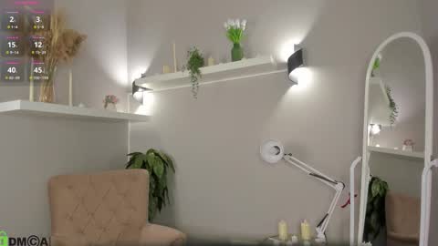 Viola online show from March 2026 01:17:02 AM