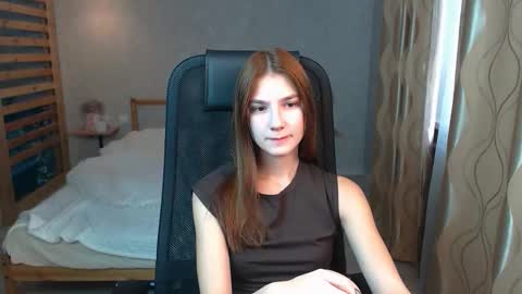 Snapshot of violaberry__ chatting on October 2025 02:32:01 AM violaberry__ online show from October 2025 02:32:01 AM