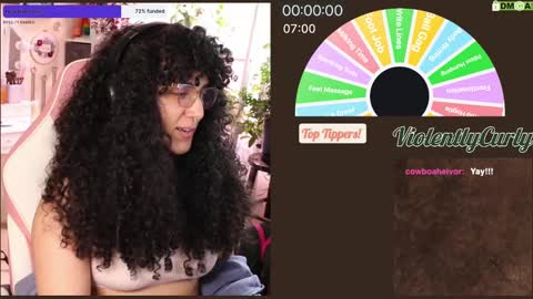 Snapshot of violentlycurly chatting on January 2025 11:12:01 PM Curly the Coin Operated Toy online show from January 2025 11:12:01 PM