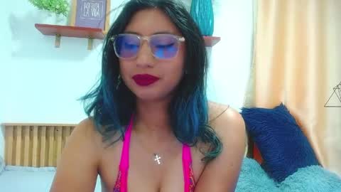 V I O L E T  online show from May 2026 02:25:01 PM