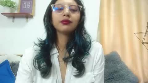 V I O L E T  online show from July 2026 02:56:01 PM