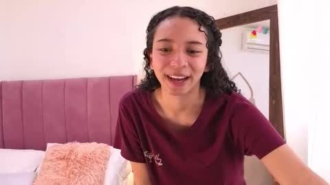 violet__15 online show from April 2026 12:06:01 PM