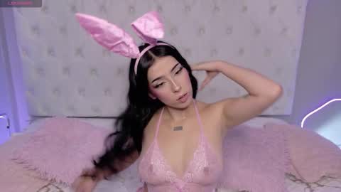 Snapshot of violet__jones1 chatting on January 2026 01:35:02 PM Violet J online show from January 2026 01:35:02 PM