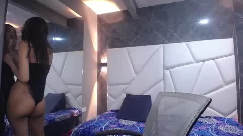 Violet online show from March 2026 02:21:01 PM