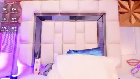 violet_milleer online show from July 2026 07:20:02 PM