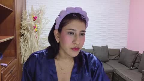 violet_rousse7 online show from May 2026 05:38:01 AM