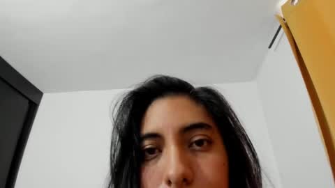 violet online show from April 2026 03:43:01 PM