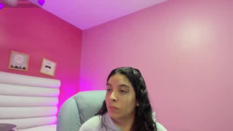 violet_sinclair online show from May 2026 11:38:01 AM