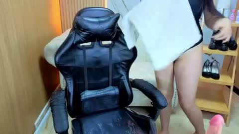 Violet online show from July 2026 08:22:01 PM