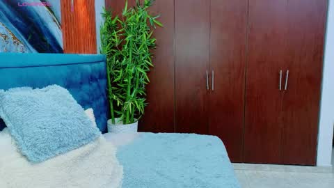Violeta  online show from May 2026 11:16:02 AM