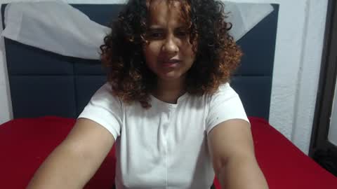 violeta online show from July 2026 12:13:01 PM