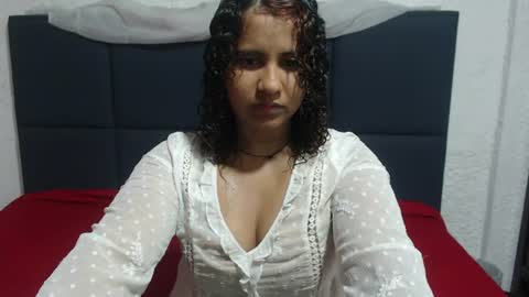 violeta online show from July 2026 12:19:01 PM