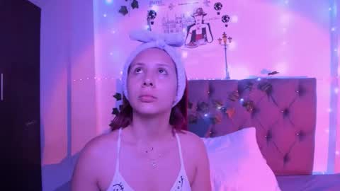 Snapshot of violeta_blaze1 chatting on March 2026 10:32:02 AM Violeta online show from March 2026 10:32:02 AM