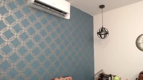 Violeta  online show from December 2024 01:14:01 AM