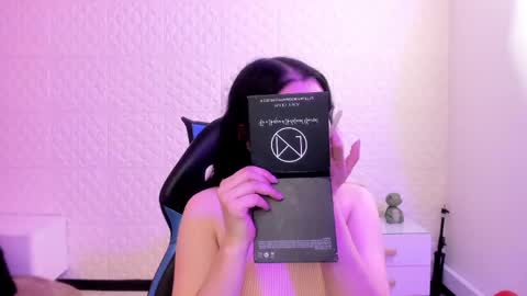 Snapshot of violeta_diazz chatting on May 2026 09:21:01 PM online show from May 2026 09:21:01 PM